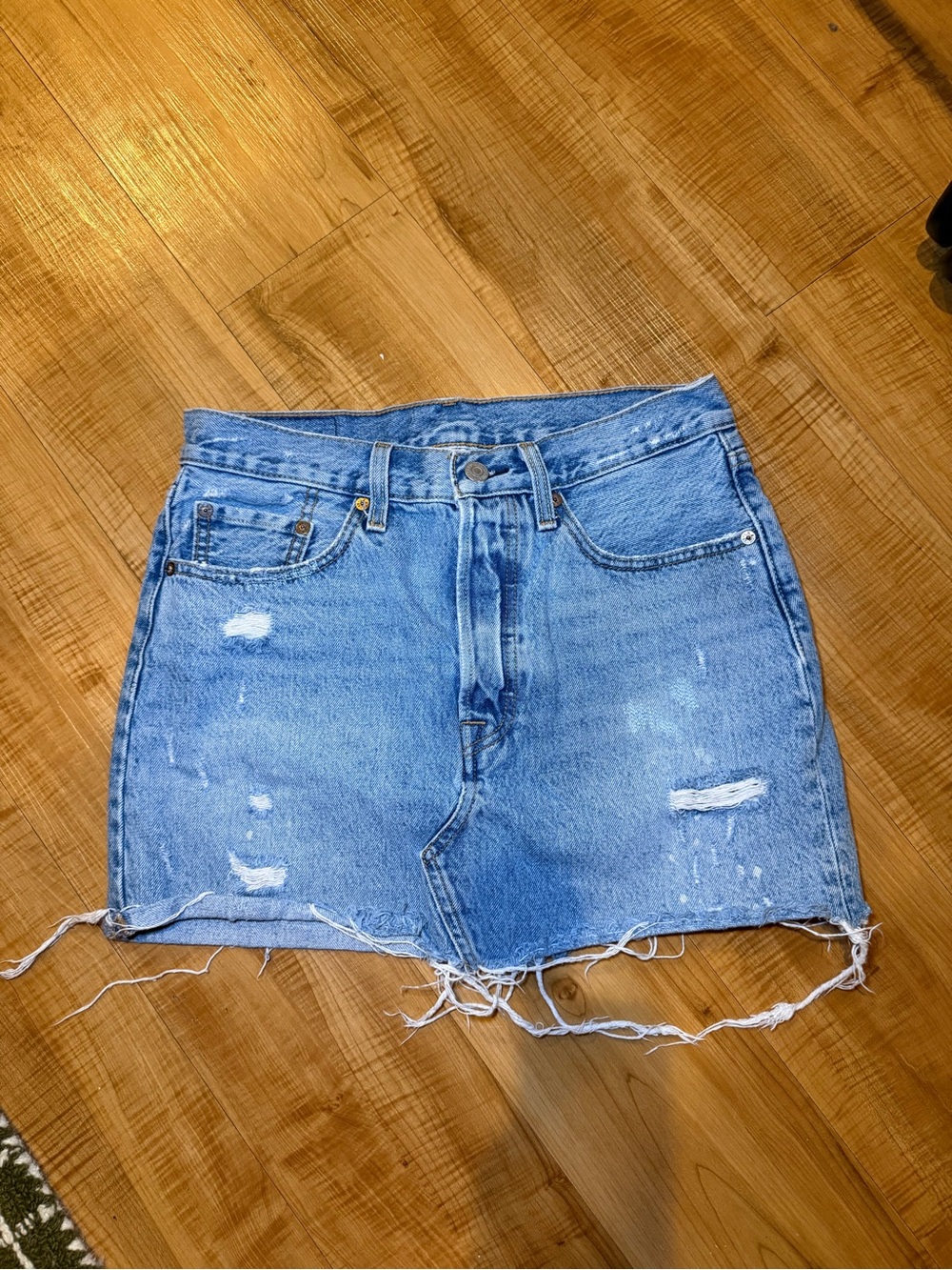Levi’s denim mini skirt